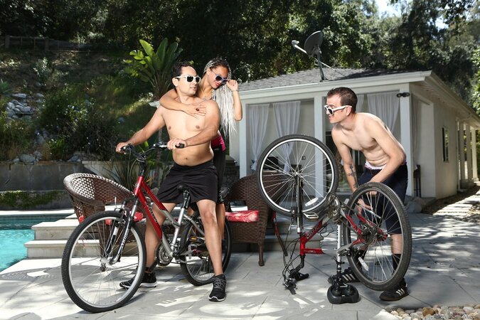 When at last she achieves her climax in MMF, you will know