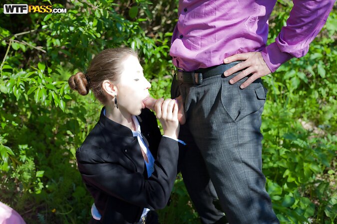 Stefany gets a cumshot in her mouth while wearing stockings in the woods