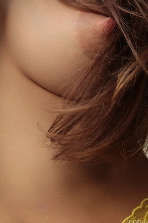 Glamorous babe shows her perfect tits and her hot ass too