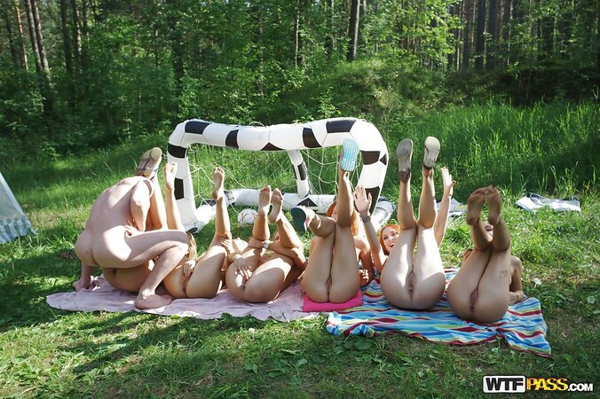 Dominica Phoenix, Eva Berger and Sabrina Moore enjoy fucking horny guys in the forest