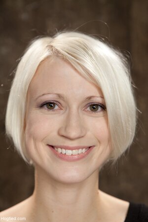 Riley James gets bound and ball-gagged by lezdom Lea Lexis