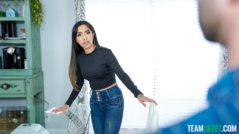 Paulina Ruiz is way too pretty for a fuck like that though