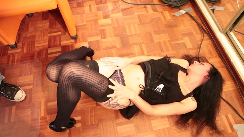 Brunette Eva with the tattooed back can’t get enough of sucking and riding cock