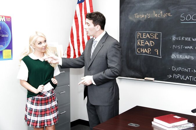 Nerdy blonde passes test by having quick fuck with teacher in classroom