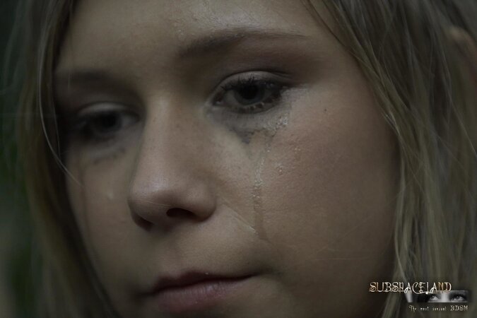 Sad teen with pierced nipples tests fucking machine against her will