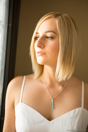 Boyfriend should come soon and blonde lovely waits for him being naked