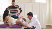 Exotic bimbo ends up having a threesome with teh doctors